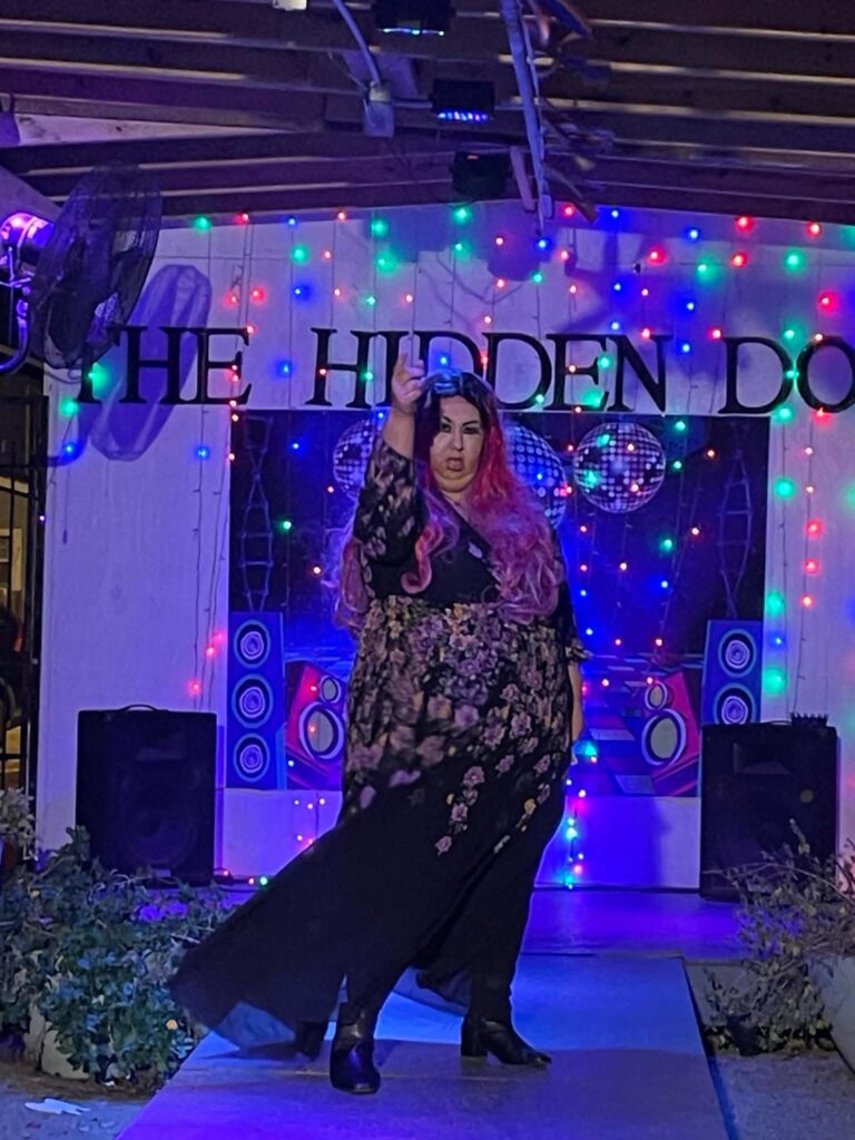 Shannon Paris, diva performer – photo 4 of 8