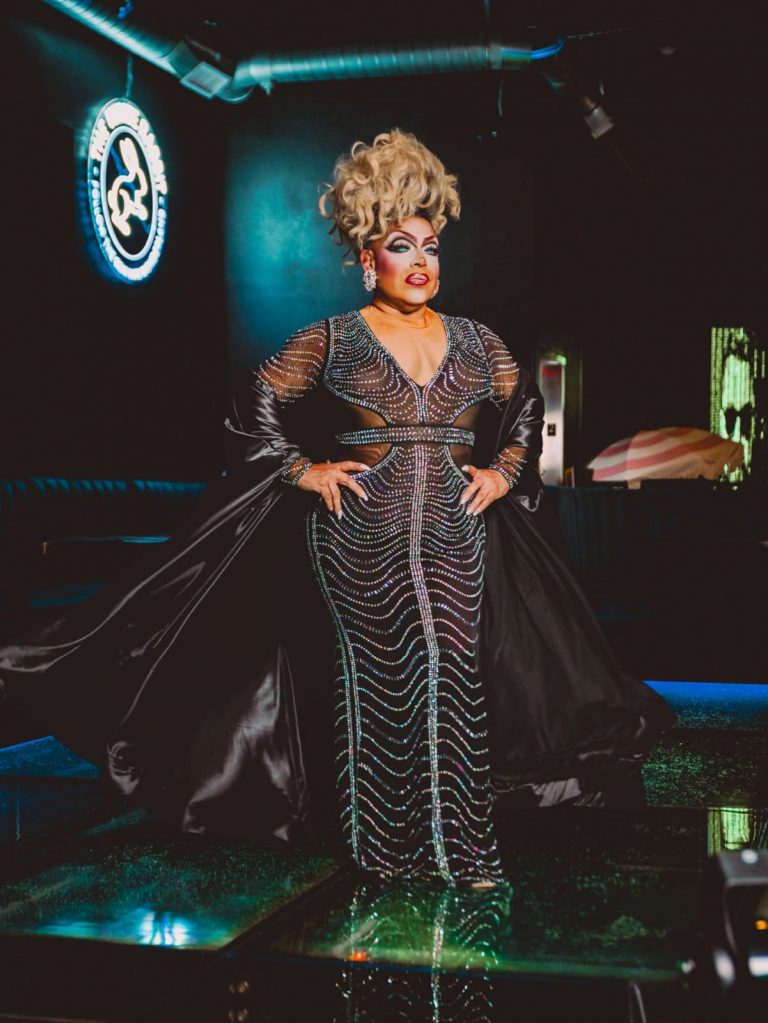 Desiree Brooks, diva performer – photo 2 of 3